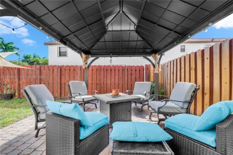 Casa en alquiler en Homestead, Florida, 3 dormitorios, 161.74 m2 № 1993624 - foto 30