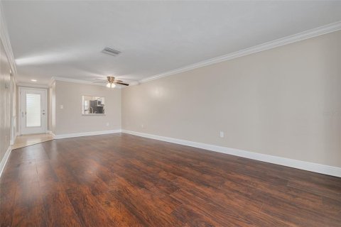 Copropriété à vendre à New Port Richey, Floride: 2 chambres, 77.2 m2 № 2141905 - photo 15