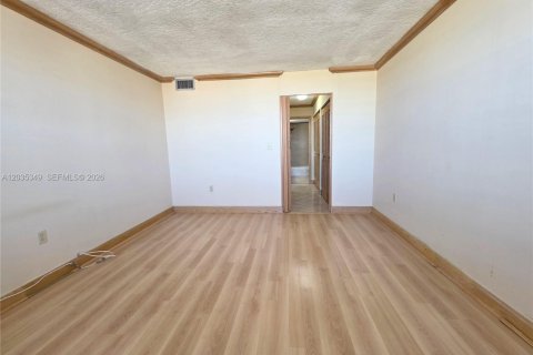 Copropriété à vendre à Aventura, Floride: 1 chambre, 82.4 m2 № 2186115 - photo 15
