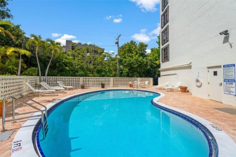 Copropriété à vendre à Key Biscayne, Floride: 1 chambre, 69.12 m2 № 1697043 - photo 9