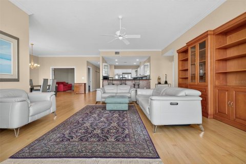 Copropriété à vendre à Saint Petersburg, Floride: 3 chambres, 241.55 m2 № 2224297 - photo 16