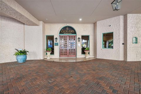 Copropriété à vendre à Saint Petersburg, Floride: 3 chambres, 241.55 m2 № 2224297 - photo 4