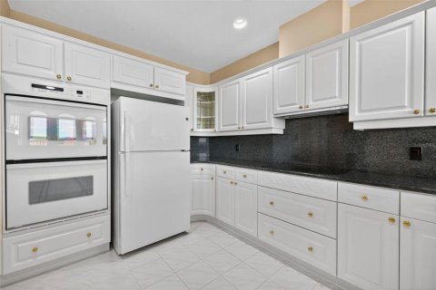 Copropriété à vendre à Saint Petersburg, Floride: 3 chambres, 241.55 m2 № 2224297 - photo 28