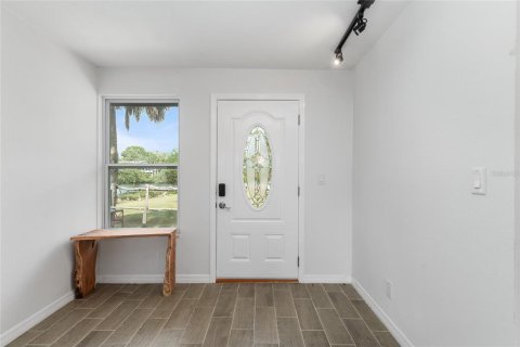 House in Crystal River, Florida 3 bedrooms, 106.28 sq.m. № 2117861 - photo 22