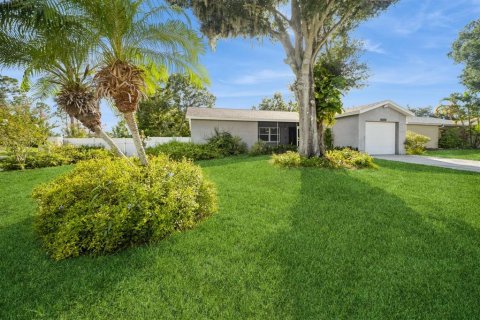 House in Riverview, Florida 3 bedrooms, 110.18 sq.m. № 1877456 - photo 3