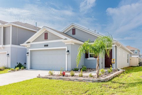 House in Leesburg, Florida 3 bedrooms, 134.15 sq.m. № 1684650 - photo 2