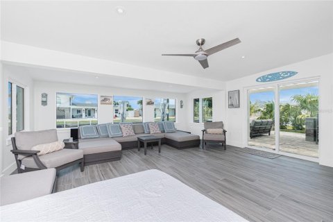 Casa en alquiler en Englewood, Florida, 2 dormitorios, 95.13 m2 № 1883198 - foto 28