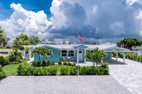 Casa en alquiler en Englewood, Florida, 2 dormitorios, 95.13 m2 № 1883198 - foto 1