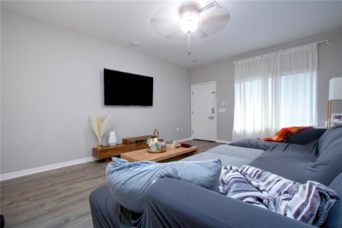 House in Bradenton, Florida 2 bedrooms, 132.76 sq.m. № 1903997 - photo 11