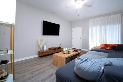House in Bradenton, Florida 2 bedrooms, 132.76 sq.m. № 1903997 - photo 13