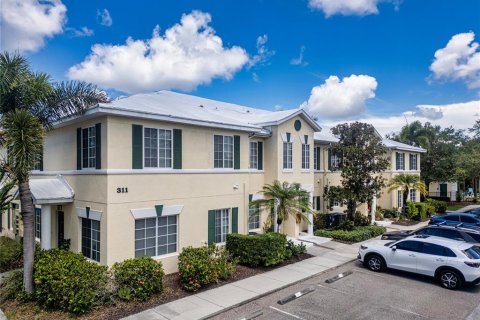 House in Bradenton, Florida 2 bedrooms, 132.76 sq.m. № 1903997 - photo 2
