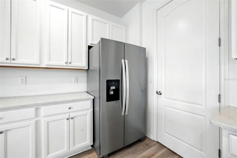 Adosado en alquiler en Davenport, Florida, 4 dormitorios, 189.43 m2 № 1869025 - foto 13