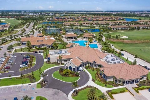 Condo in Bradenton, Florida, 2 bedrooms № 2113118 - photo 3