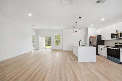 Villa ou maison à vendre à Ocala, Floride: 4 chambres, 162.67 m2 № 1725459 - photo 16