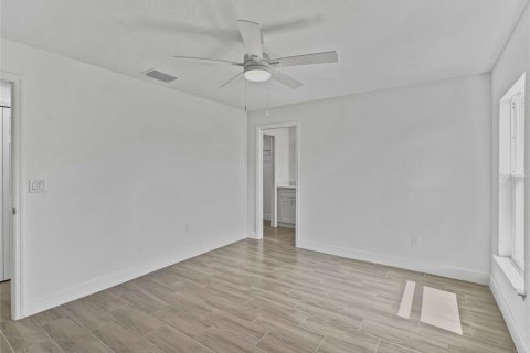 House in Ocala, Florida 3 bedrooms, 123.93 sq.m. № 1894349 - photo 17