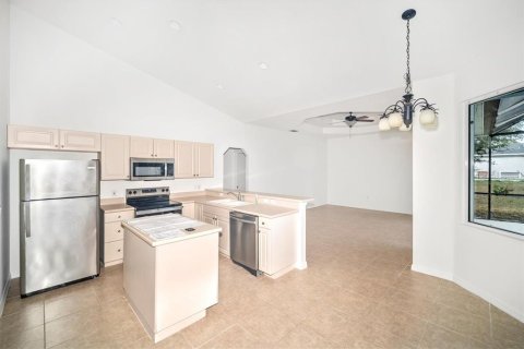Villa ou maison à louer à North Port, Floride: 3 chambres, 168.9 m2 № 2386545 - photo 9