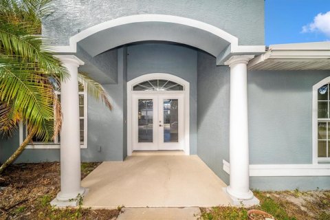 Villa ou maison à louer à North Port, Floride: 3 chambres, 168.9 m2 № 2386545 - photo 4