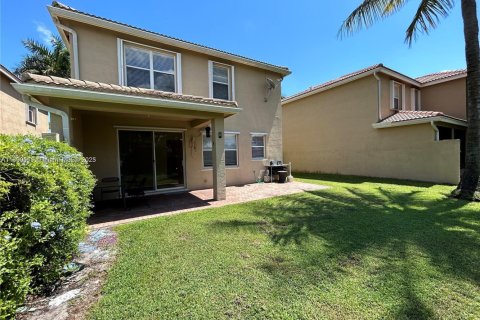 Снять в аренду виллу или дом в Бойнтон-Бич, Флорида 4 спальни, 206.24м2, № 1947923 - фото 27