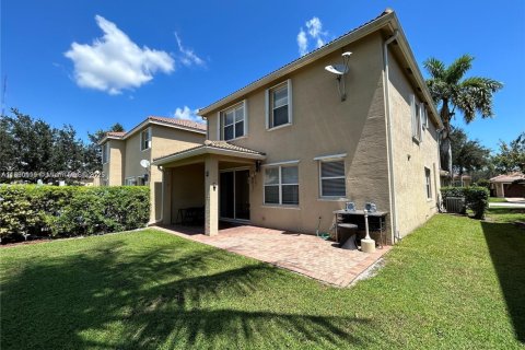 Снять в аренду виллу или дом в Бойнтон-Бич, Флорида 4 спальни, 206.24м2, № 1947923 - фото 28