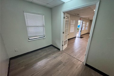 Immobilier commercial à louer à Jacksonville, Floride № 1677320 - photo 5