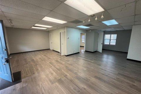 Immobilier commercial à louer à Jacksonville, Floride № 1677320 - photo 8