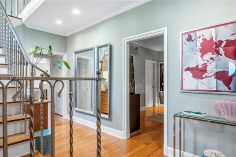 Villa ou maison à vendre à Miami Beach, Floride: 4 chambres, 351.45 m2 № 2059991 - photo 5