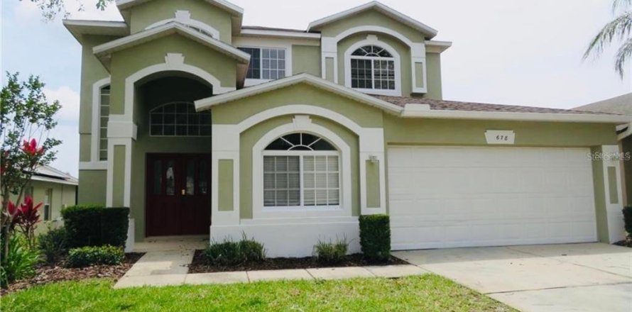 House in Davenport, Florida 5 bedrooms, 263.29 sq.m. № 2398325