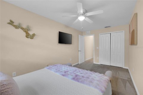 House in Davenport, Florida 5 bedrooms, 263.29 sq.m. № 2398325 - photo 25