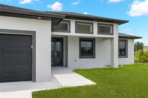 Villa ou maison à vendre à Lehigh Acres, Floride: 3 chambres, 159.7 m2 № 2433614 - photo 8