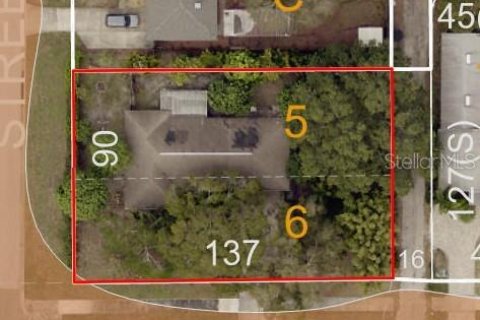 Land in Saint Petersburg, Florida № 1829160 - photo 1