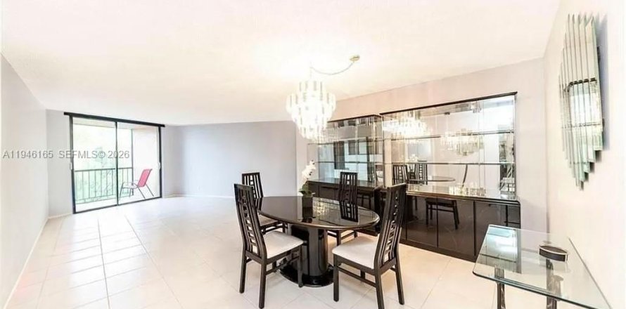 Condo in Hollywood, Florida, 1 bedroom  № 2003195