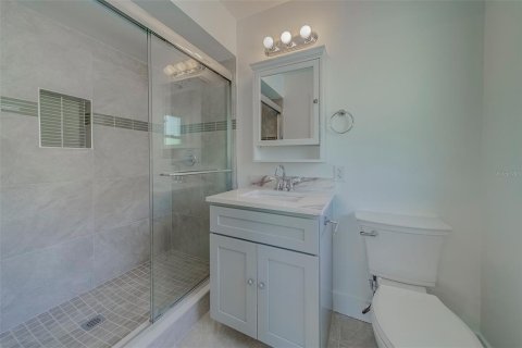 House in Belleair Beach, Florida 3 bedrooms, 126.16 sq.m. № 1905784 - photo 9