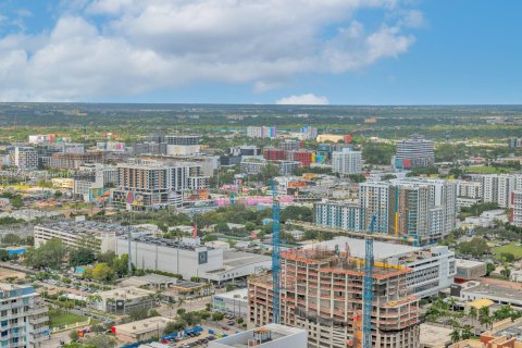 Condominio en venta en Miami, Florida, 1 dormitorio, 73.49 m2 № 1964947 - foto 14