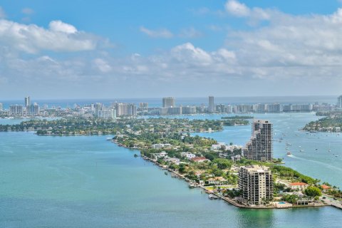 Condominio en venta en Miami, Florida, 1 dormitorio, 73.49 m2 № 1964947 - foto 3