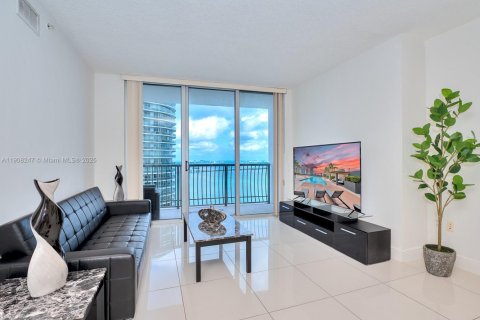 Condominio en venta en Miami, Florida, 1 dormitorio, 73.49 m2 № 1964947 - foto 22