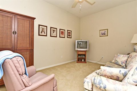 Touwnhouse à vendre à Kissimmee, Floride: 2 chambres, 140.47 m2 № 2202921 - photo 5