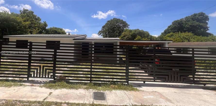 Casa en Fort Lauderdale, Florida 3 dormitorios, 113.71 m2 № 1889790