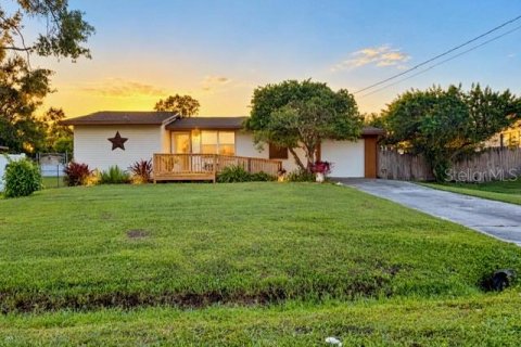 Casa en Kissimmee, Florida 2 dormitorios, 107.02 m2 № 2429036
