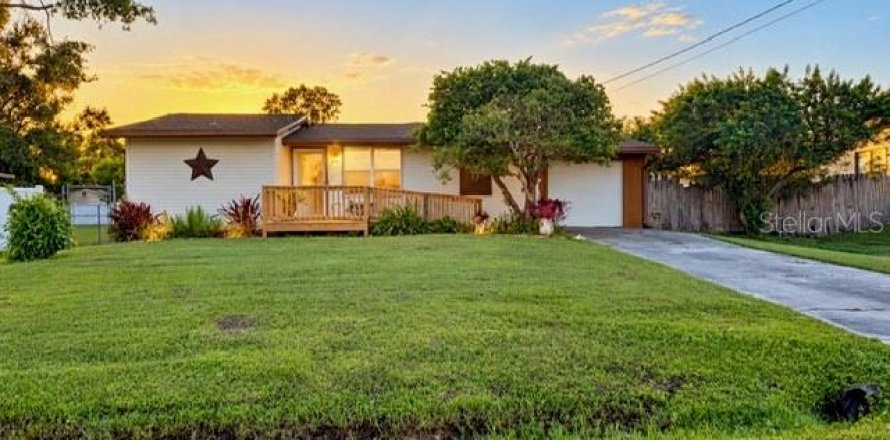 Casa en Kissimmee, Florida 2 dormitorios, 107.02 m2 № 2429036