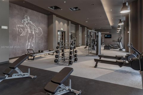 Apartamento en alquiler en Miami, Florida, 49.52 m2 № 1992843 - foto 19