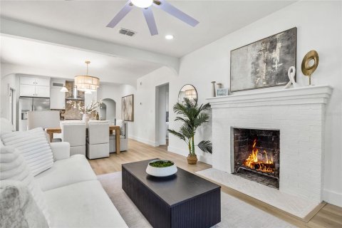 Villa ou maison à vendre à Tampa, Floride: 3 chambres, 120.22 m2 № 1912887 - photo 3