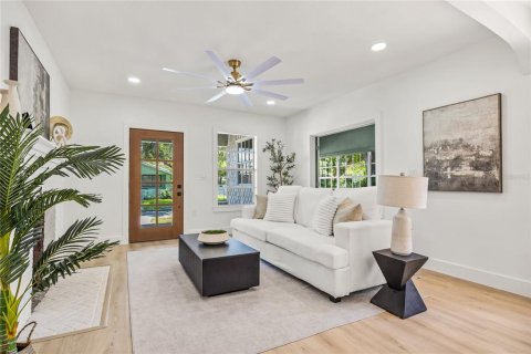 Villa ou maison à vendre à Tampa, Floride: 3 chambres, 120.22 m2 № 1912887 - photo 17