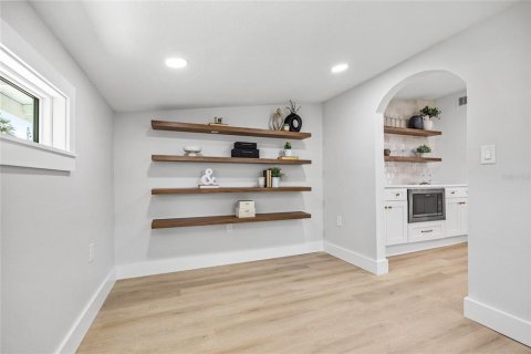 Villa ou maison à vendre à Tampa, Floride: 3 chambres, 120.22 m2 № 1912887 - photo 14