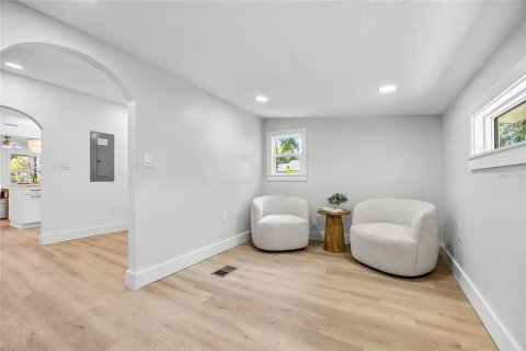 Villa ou maison à vendre à Tampa, Floride: 3 chambres, 120.22 m2 № 1912887 - photo 15