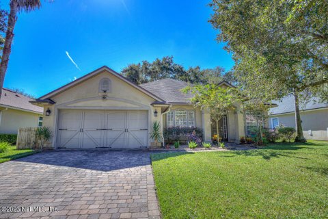 Casa en venta en Fernandina Beach, Florida, 4 dormitorios, 230.96 m2 № 802071 - foto 1