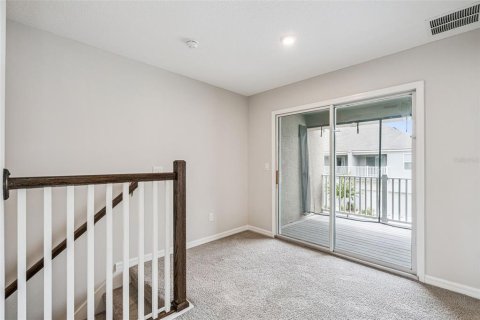 Touwnhouse à vendre à Orlando, Floride: 3 chambres, 148.83 m2 № 2288092 - photo 23