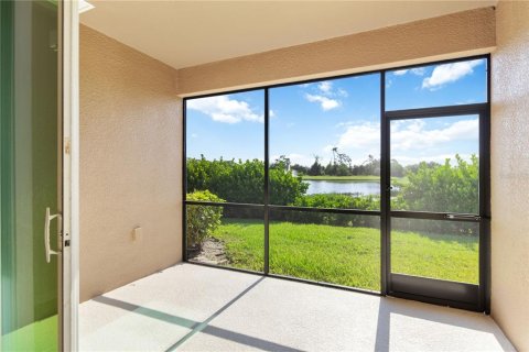 House in Sarasota, Florida 3 bedrooms, 195.09 sq.m. № 1908962 - photo 17