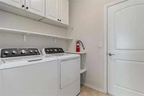 House in Sarasota, Florida 3 bedrooms, 195.09 sq.m. № 1908962 - photo 29