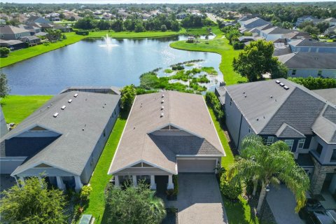 House in Sarasota, Florida 3 bedrooms, 195.09 sq.m. № 1908962 - photo 8