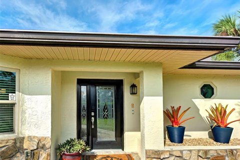 Villa ou maison à vendre à Venice, Floride: 2 chambres, 181.44 m2 № 2416561 - photo 6